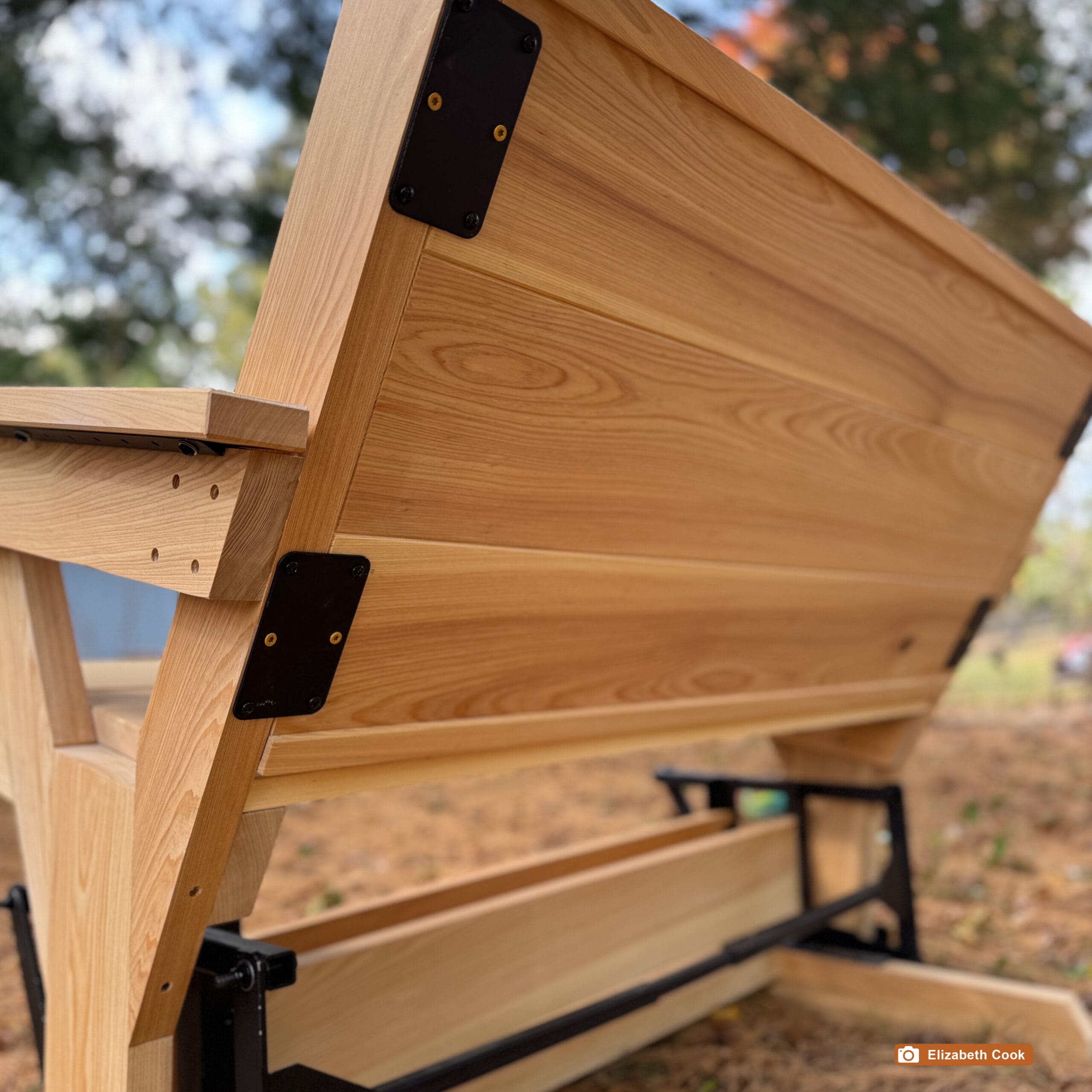 Adjustable deck supports, deck extension, adjustable deck pedestal, ground level deck, adjustable deck support, Supports de terrasse réglables, extension de terrasse, socle de terrasse réglable, terrasse au niveau du sol, support de terrasse réglable